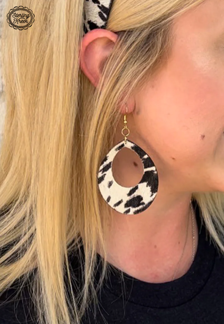 The Clarabelle Earrings