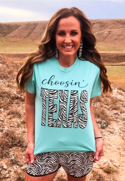 Choosin' Texas Tee