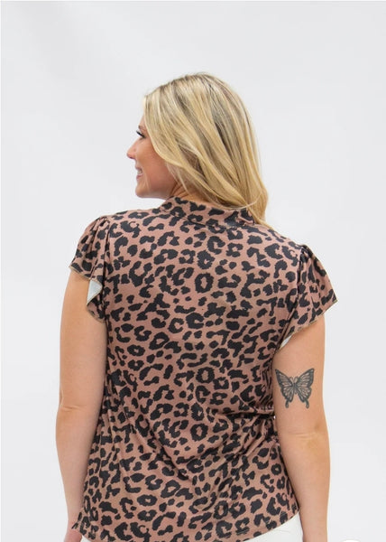 The Nicole Vneck Top - Leopard