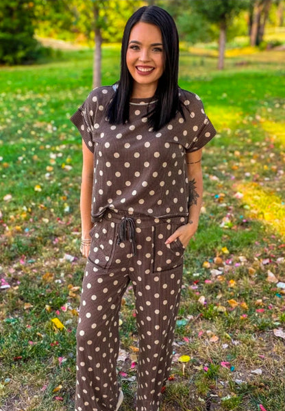 Mocha Dot Top