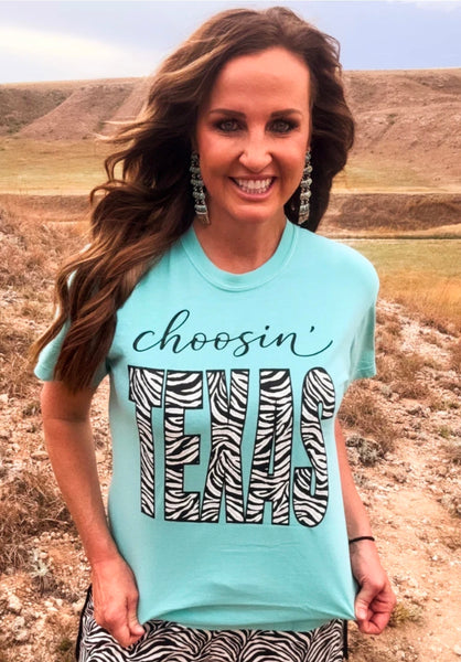 Choosin' Texas Tee