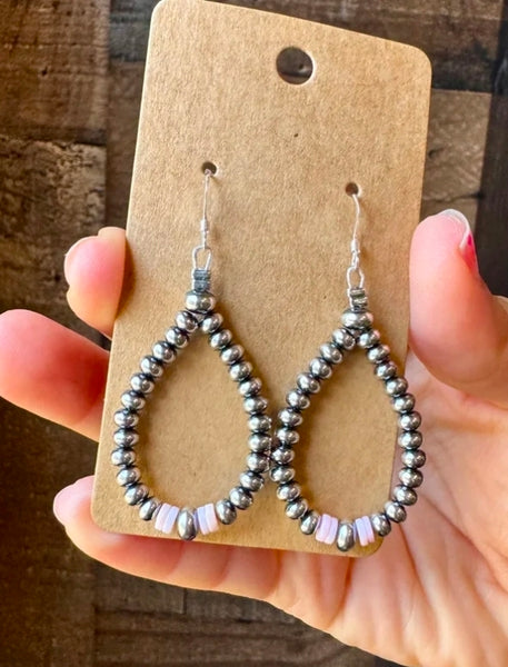 Smaller Sterling saucer Silver Pearls earrings teardrop - With Pink Conch