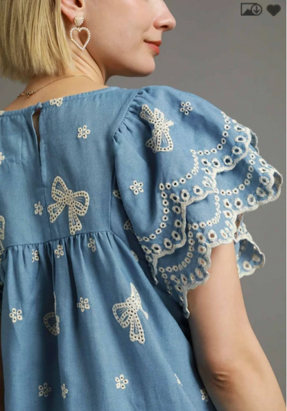 Vintage Charm Embroidered Denim Top - Light Denim