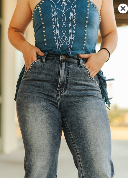 Mid Wash Cuffed Boyfriend High Rise Jeans W Embroidered Studded Pocket (Inseam 28in -Folded)