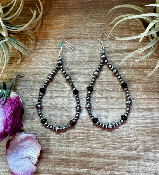 Sterling Silver Pearl & Black Onyx Teardrop Earrings