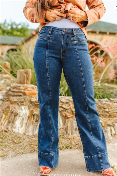 Dark Wash Mid Rise Bootcut Jeans W Front Pockets (32in Inseam)