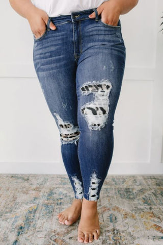 Plus Size Animal Patch Distressed Jeans